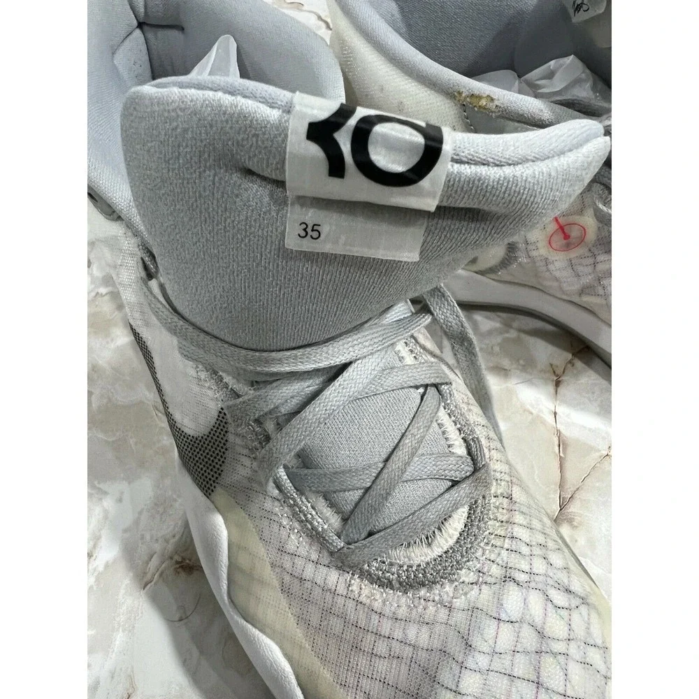 Nike Thirty Five 12th edition 2019-2020 Men size 12‎